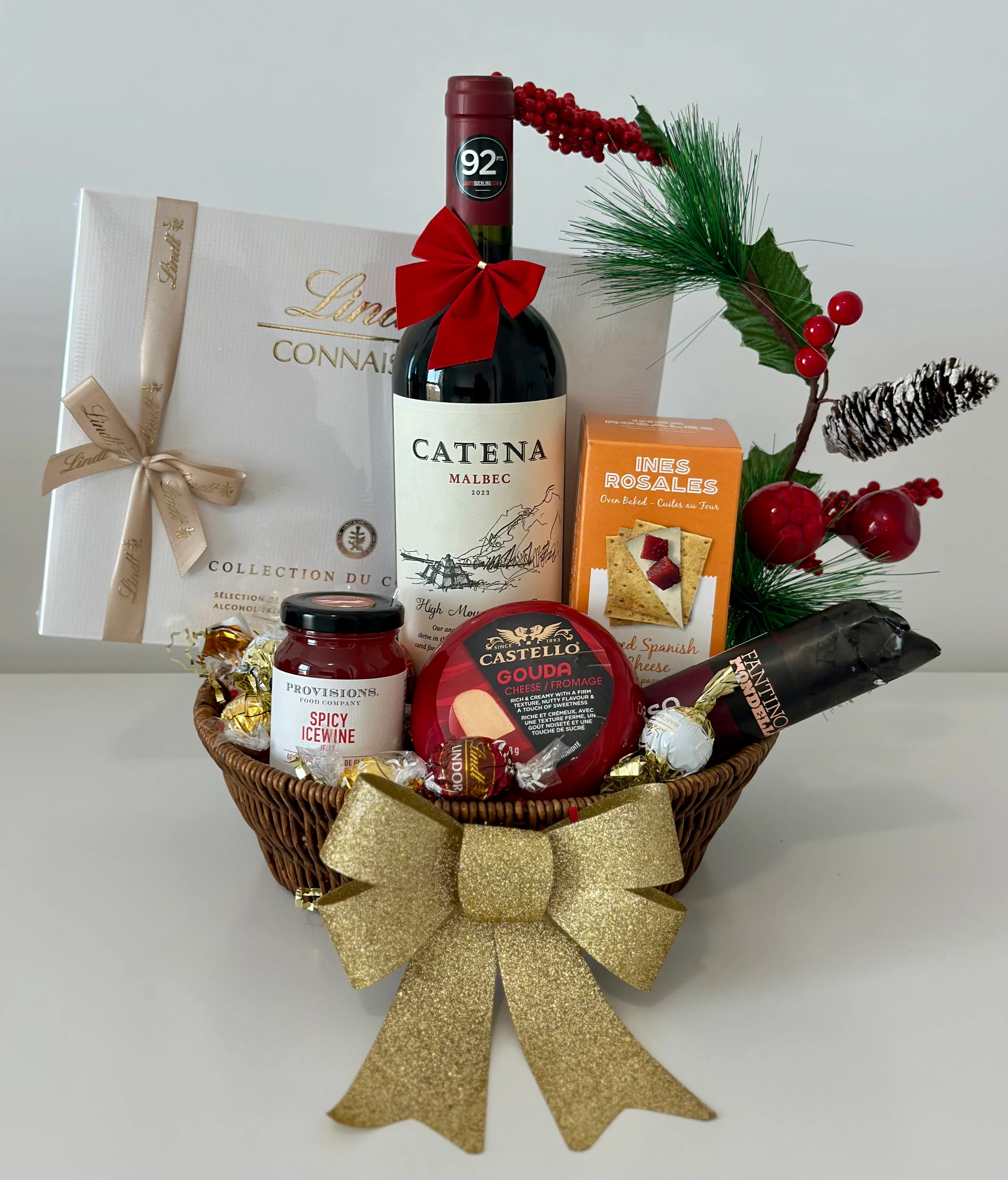 The Opulent Luxury Basket